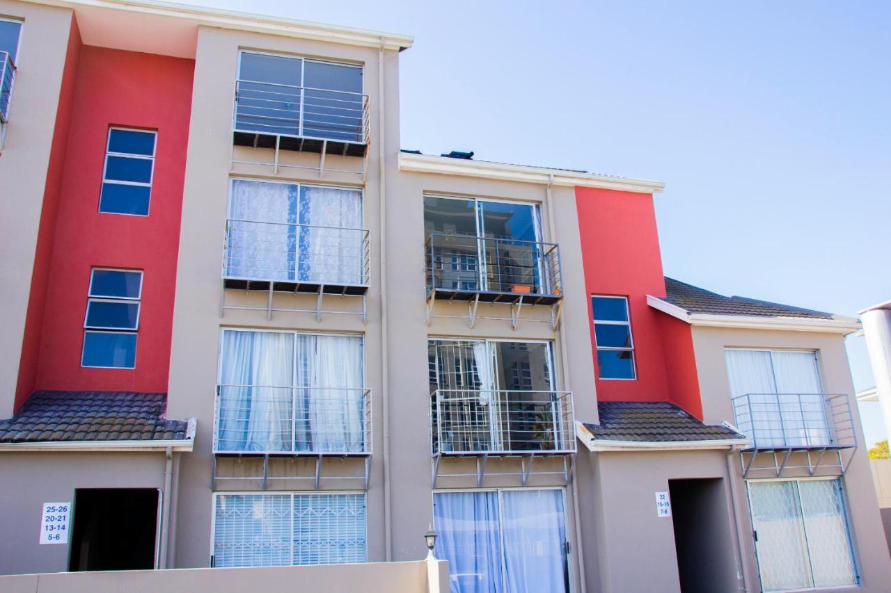 Caline Vip Apartments, Beach Close Блубергстранд Екстериор снимка