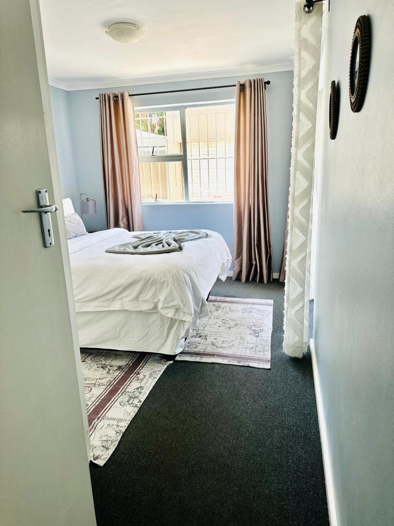 Caline Vip Apartments, Beach Close Блубергстранд Екстериор снимка
