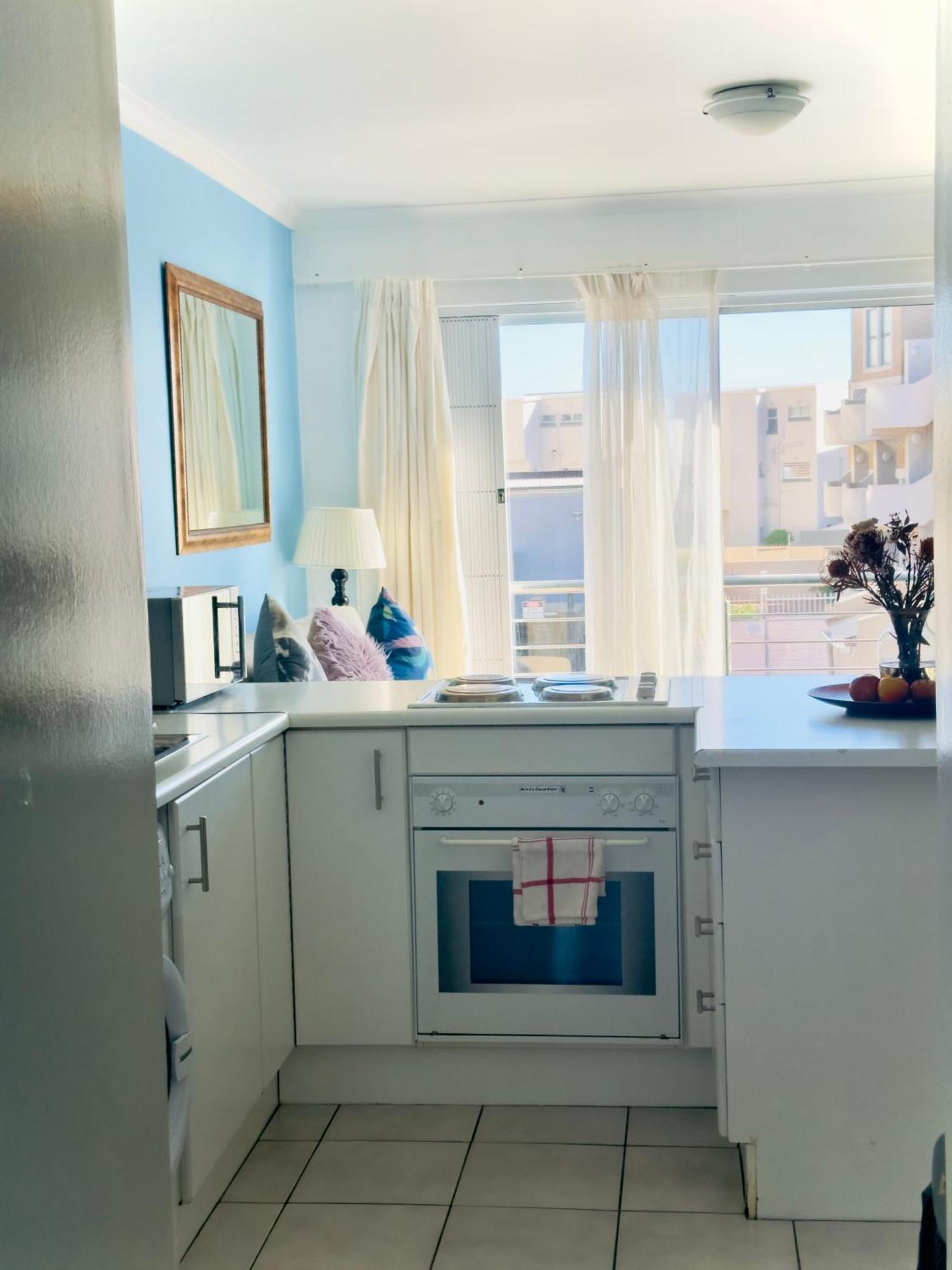 Caline Vip Apartments, Beach Close Блубергстранд Екстериор снимка